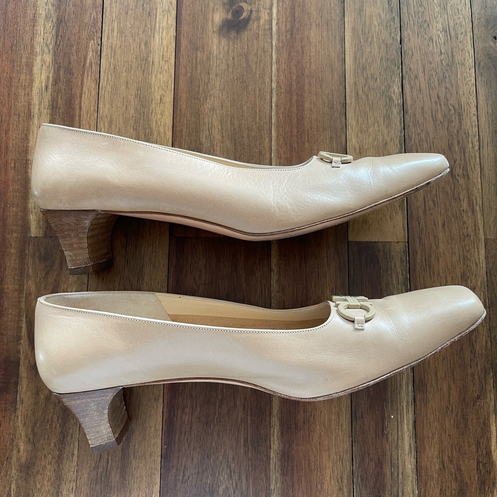 Salvatore Ferragamo heels - Picture 7 of 13